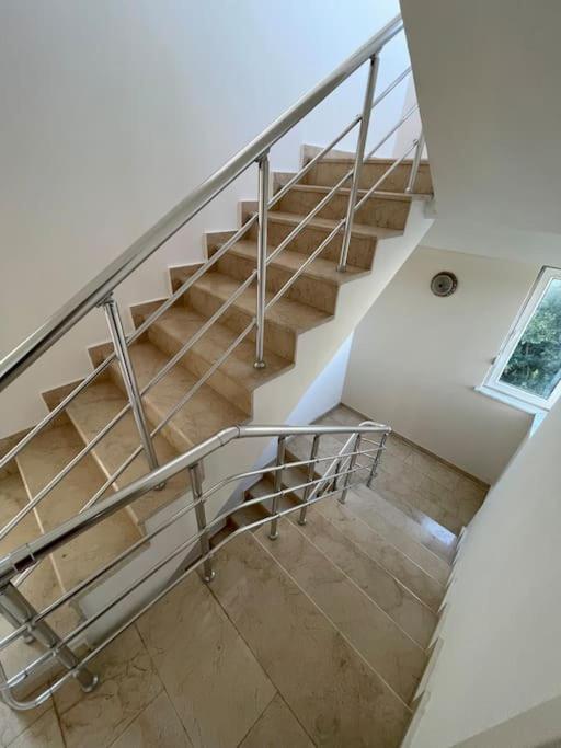 Excellent 3 Storey Villa With A Swimming Pool เบเลก ภายนอก รูปภาพ